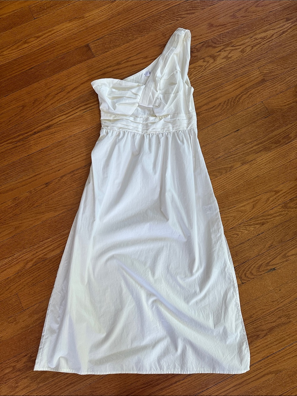 NWOT Elegant One-Shoulder White Midi Dress